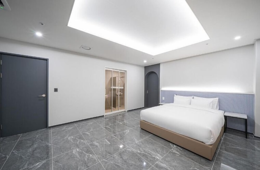 Premium Double Room photo 1