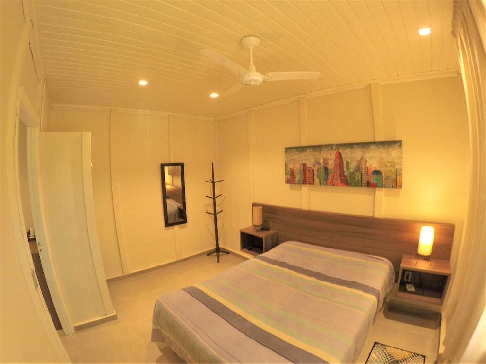 Economy Chalet photo 3