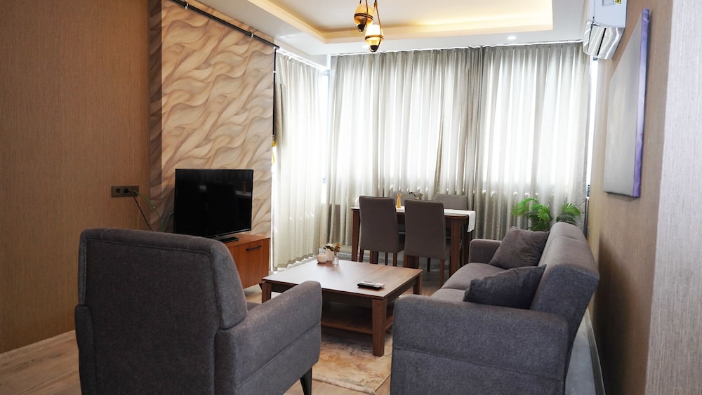 Deluxe Apartment, Balcony, City View photo 2
