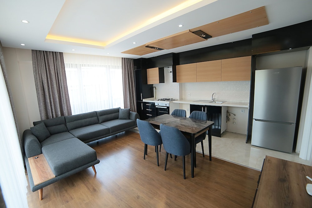 Deluxe Duplex