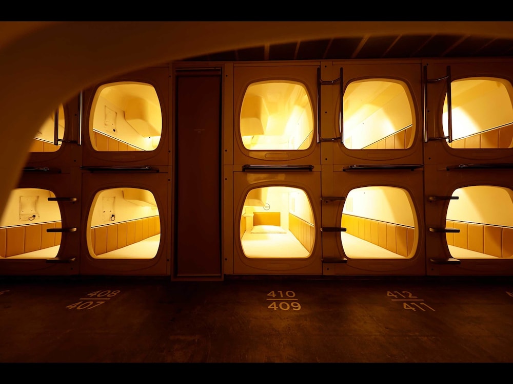 Special Offer - Sleeping Pod - 2 Pods, Non Smoking, Men Only photo 1
