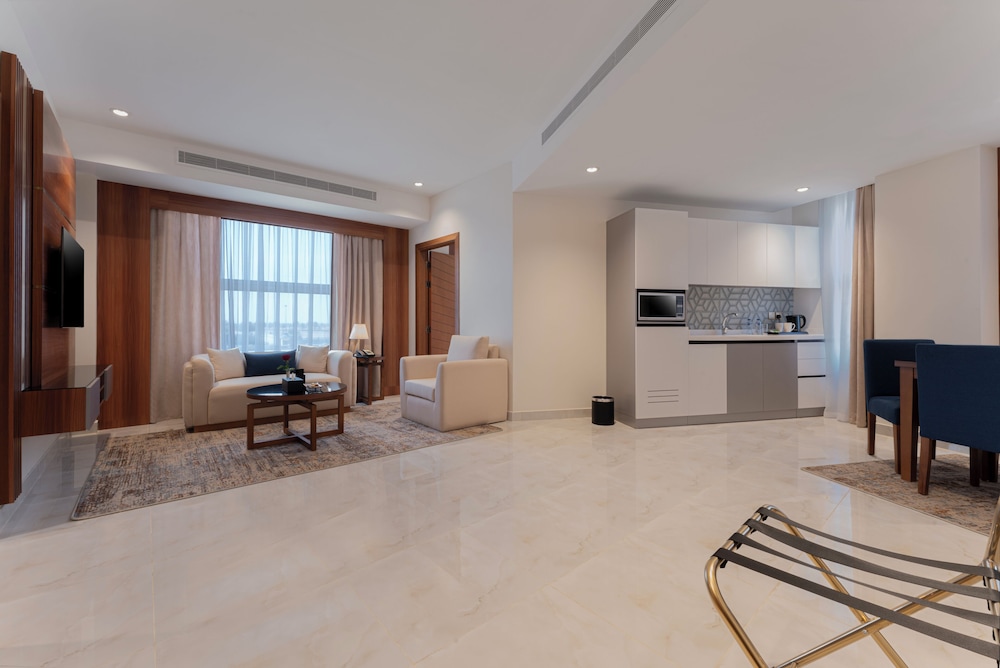Presidential Suite, City View photo 3