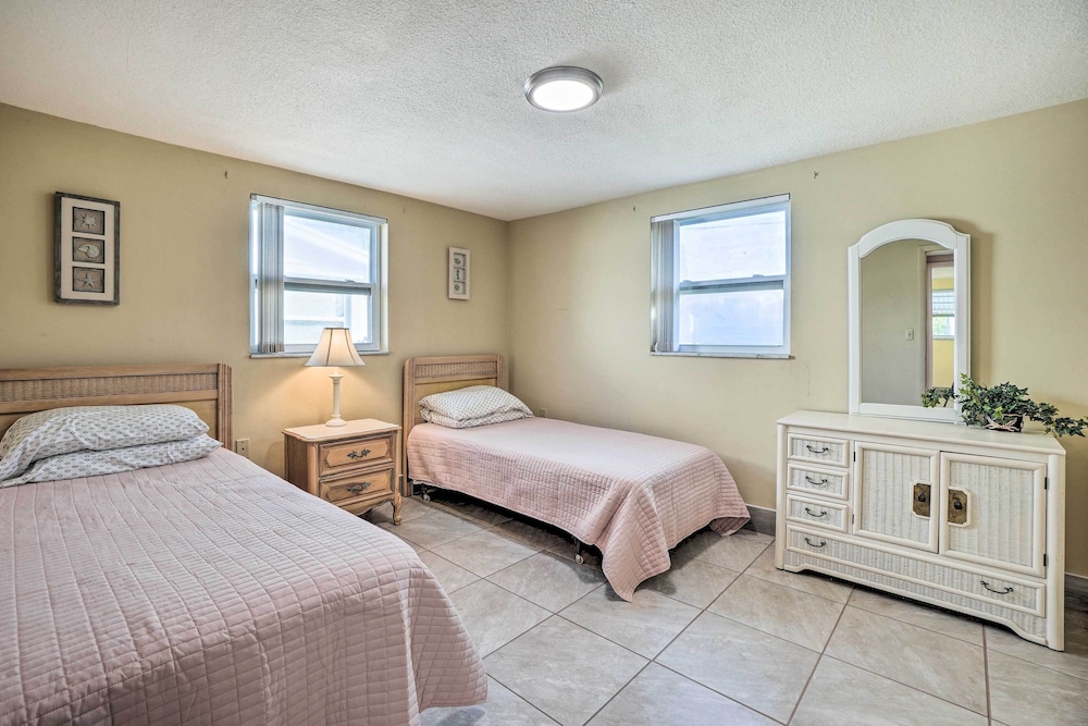 House (2 Bedrooms) photo 1