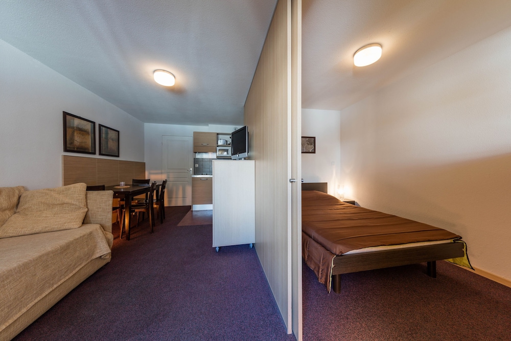 1 bedroom apartment for 4 people photo 3
