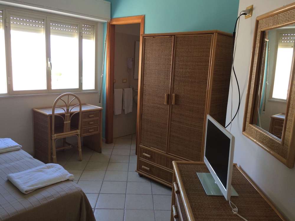 Standard Double Room, Sea View (Camera n.4) photo 2