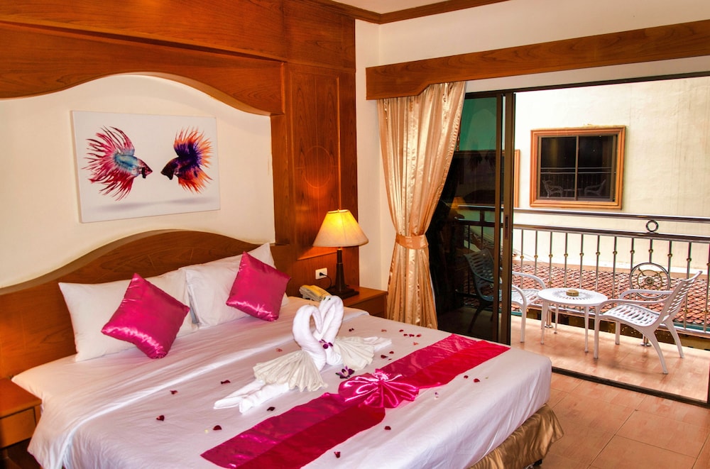 Deluxe Double Room - Photo 1
