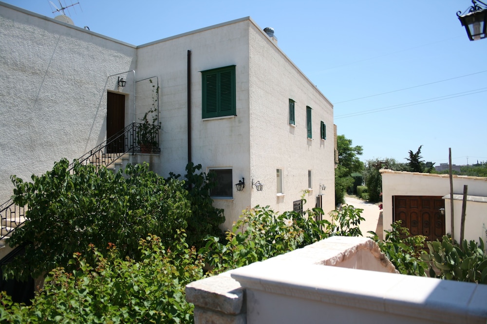 Apartment, 2 Bedrooms, Garden View photo 3