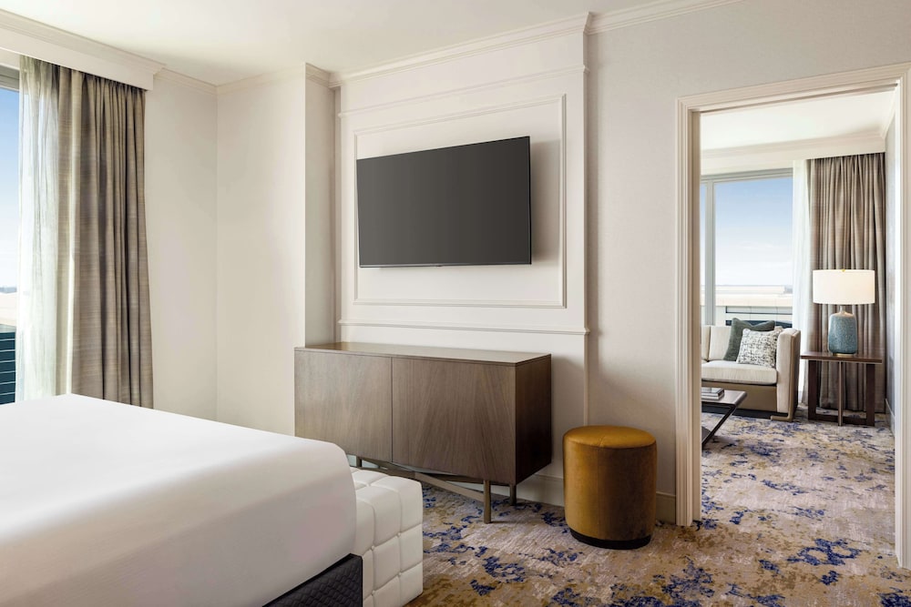 Suite, 2 Bedrooms photo 3