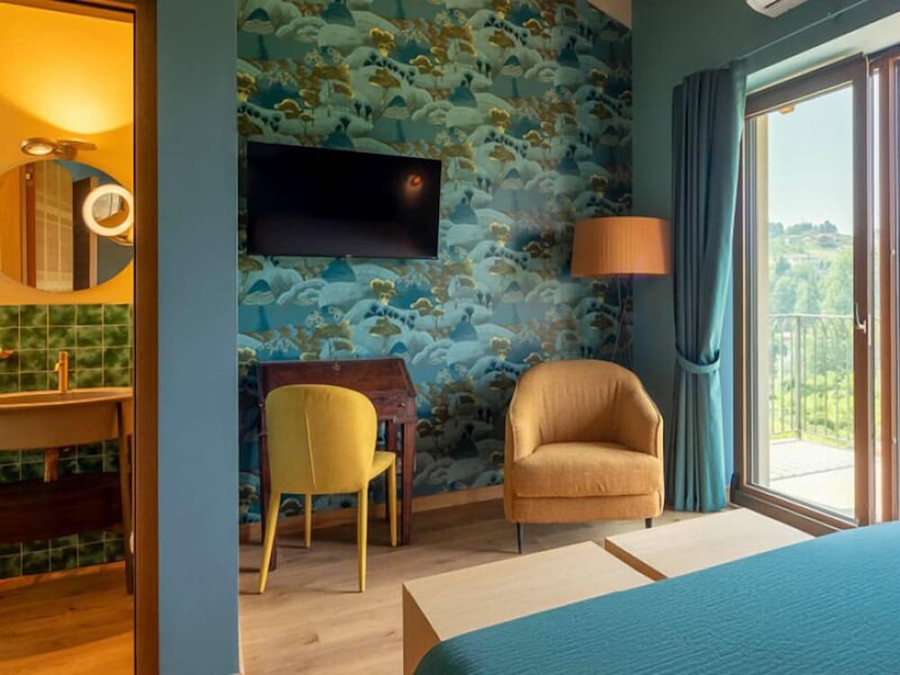 Standard Room, Pool View