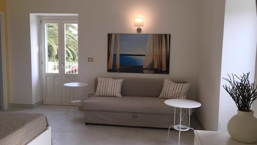 Superior Double Room, Balcony photo 2