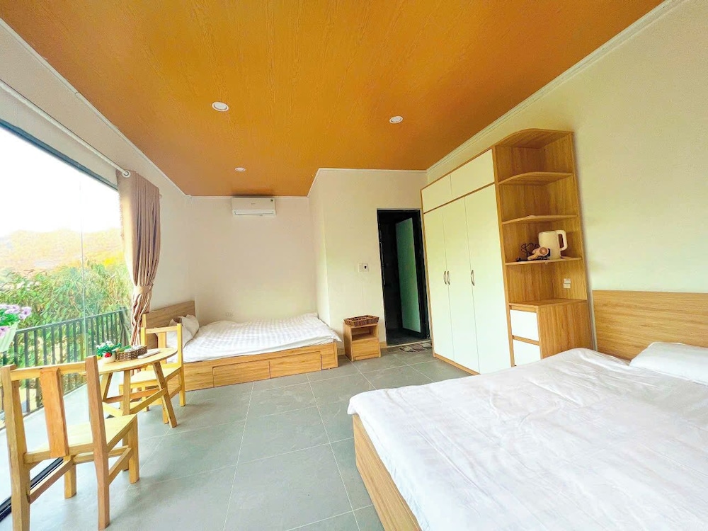 Superior Quadruple Room, Garden View