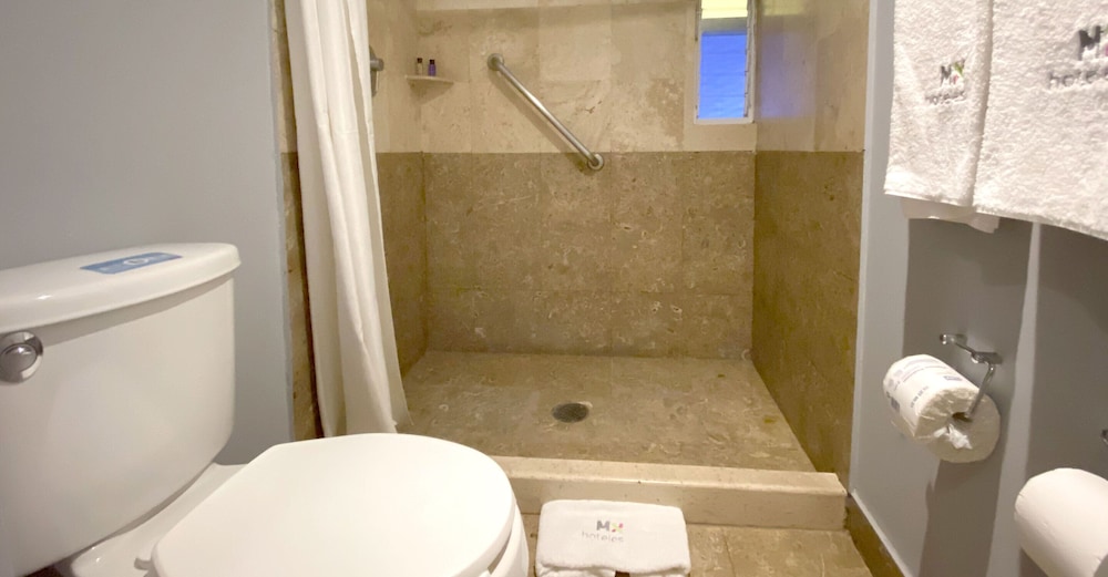 Standard Double Room - Photo 3