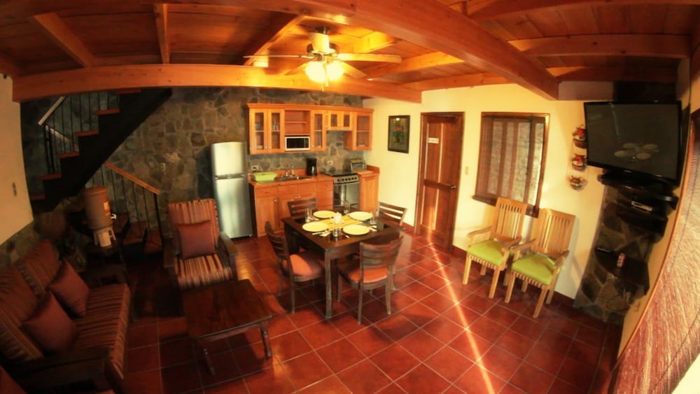 Premier Villa, 2 Bedrooms, Lake View, Lakeside photo 2