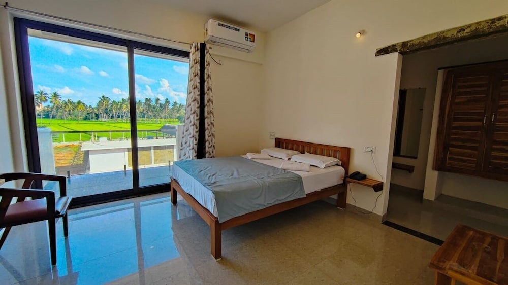 Deluxe Double Room photo 3