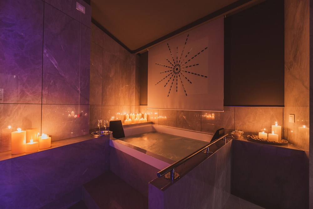 Suite, Jetted Tub (SPA) photo 3