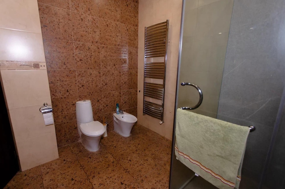 Villa photo 3