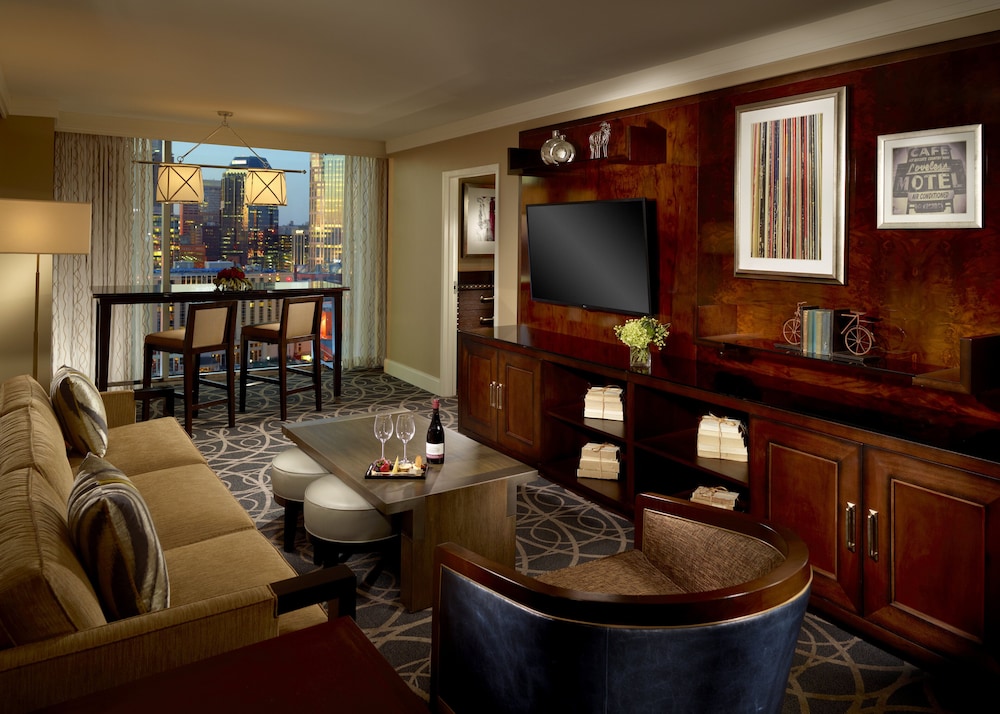 Executive Suite, 1 King Bed