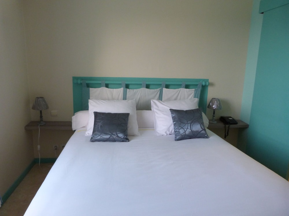 Double Room - Photo 7