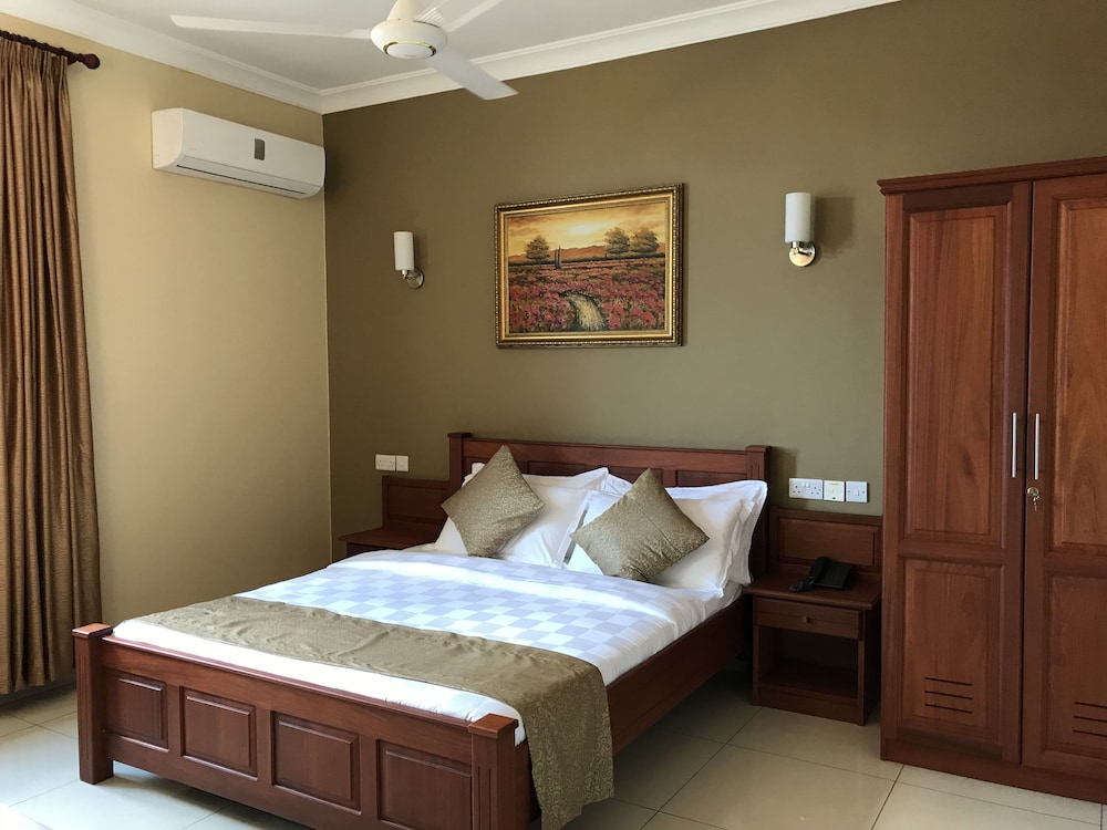 Comfort Apartment, 2 Bedrooms, City View, Executive Level photo 2