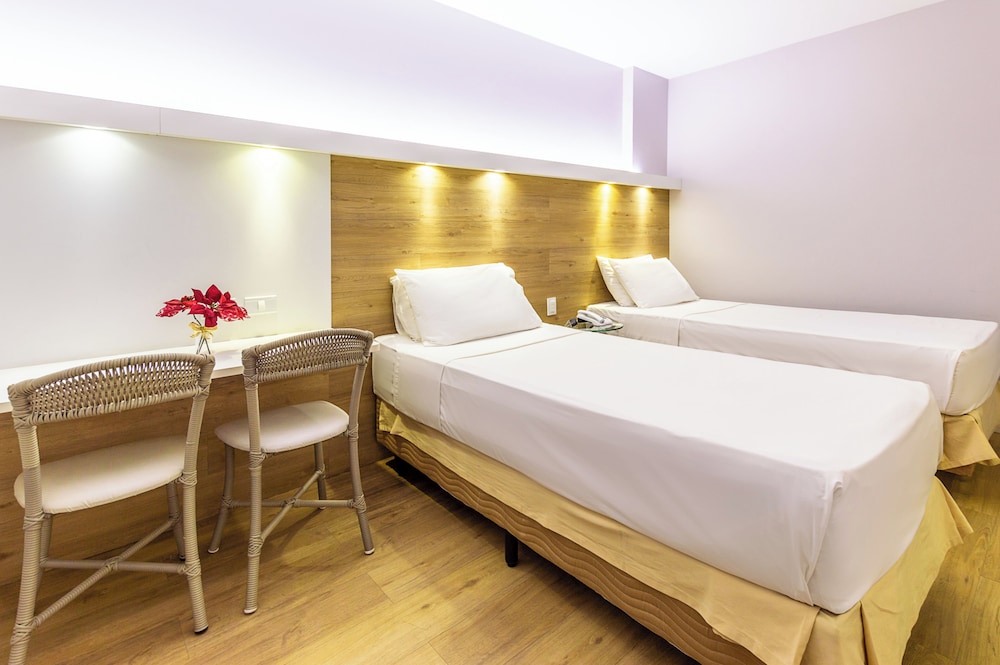 Premium Double Twin (2 single beds and no sea view) - Photo 1
