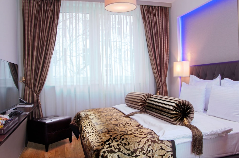 Standard Room photo 2