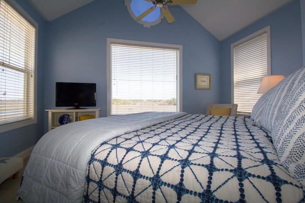 House, Multiple Beds, Balcony photo 1