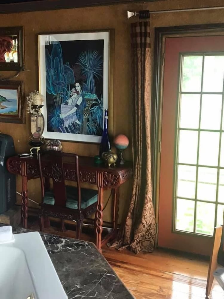 Luxury Studio Suite photo 3