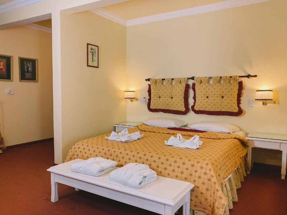 Premium Triple Room photo 3
