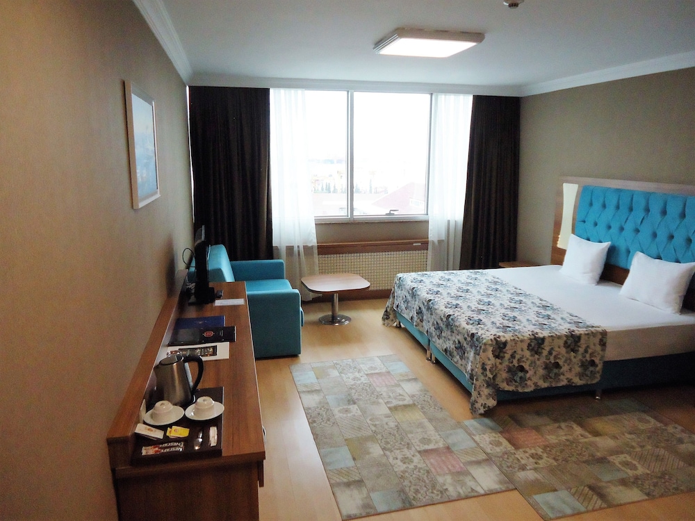 Deluxe Single Room, 1 Bedroom, Sea View photo 3