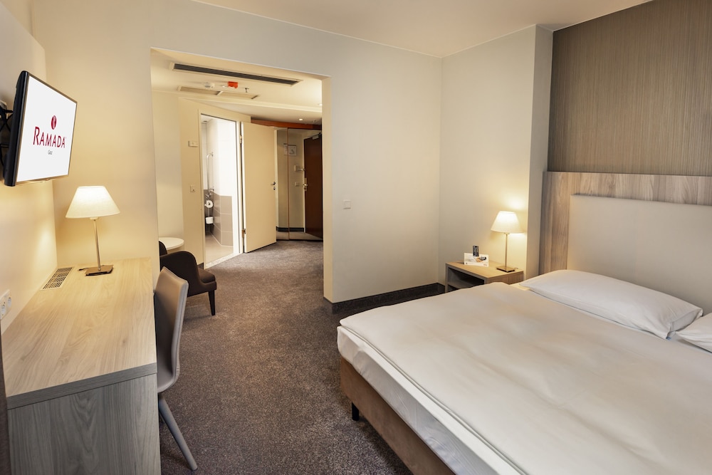 Room, 1 King Bed, Accessible, Non Smoking photo 3