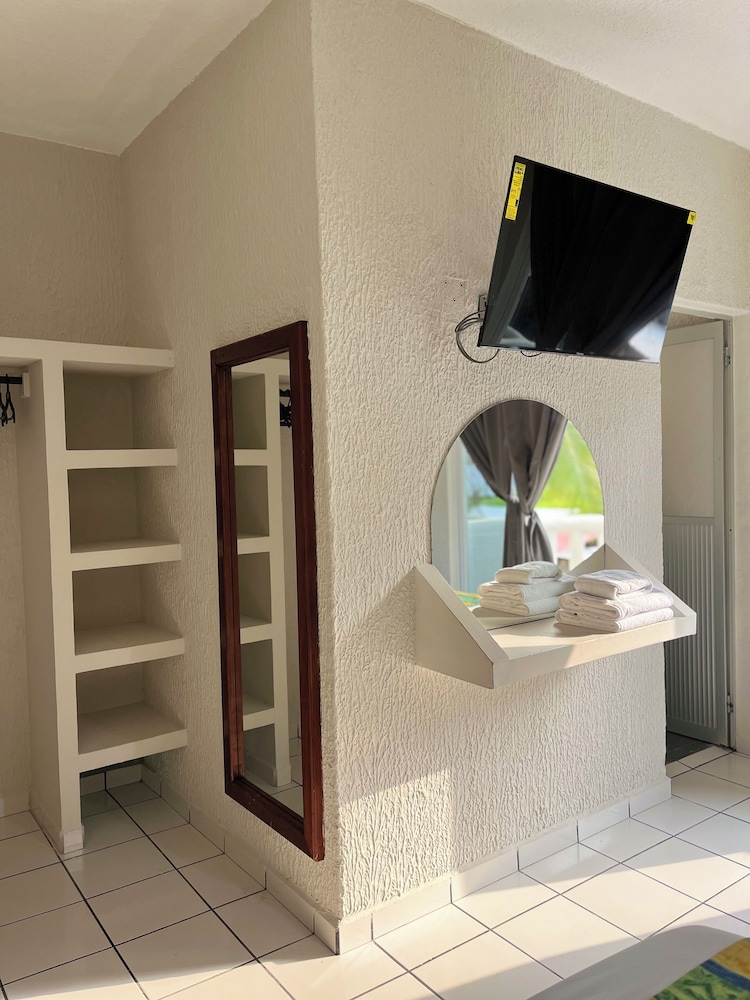 Basic Double Room, Balcony photo 3