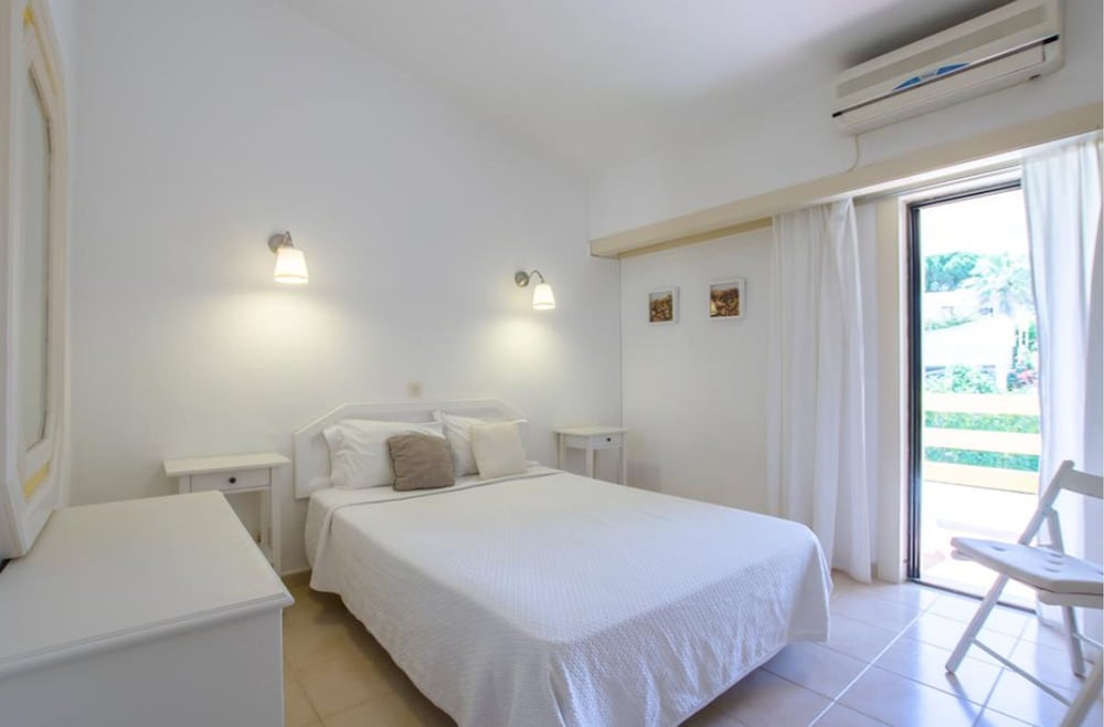 Villa, 1 Bedroom, Pool View