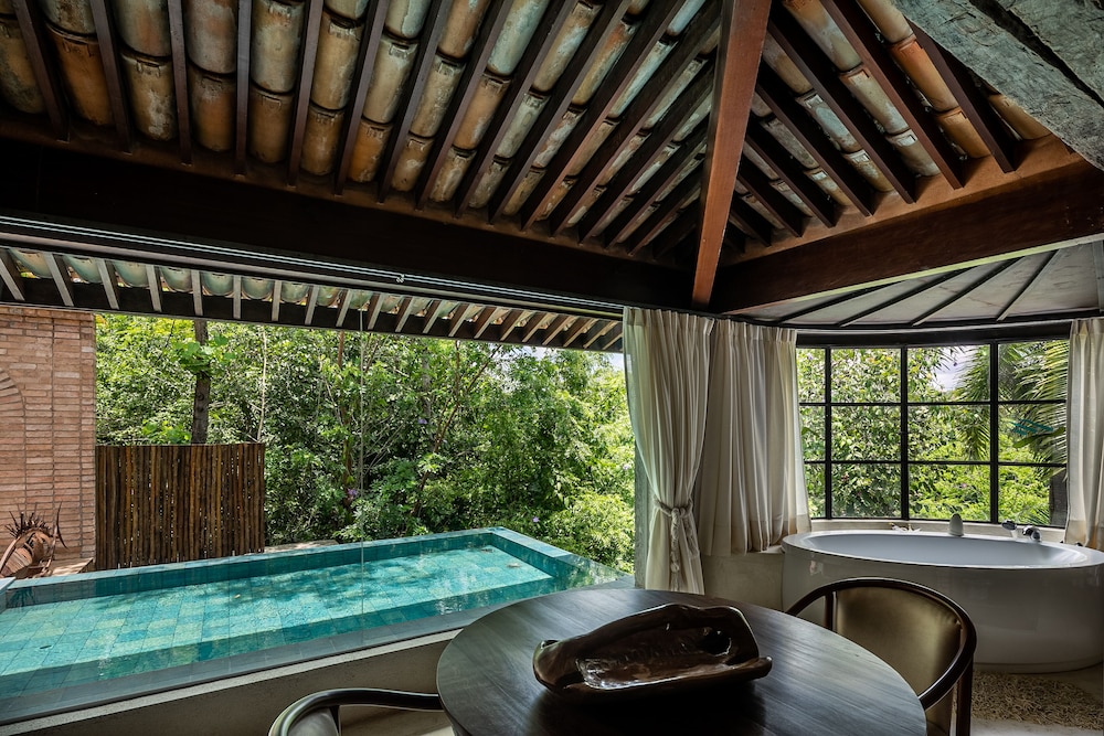 Design Suite, Private Pool, River View photo 2