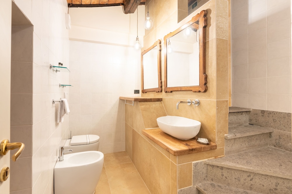 Studio Suite - Photo 5