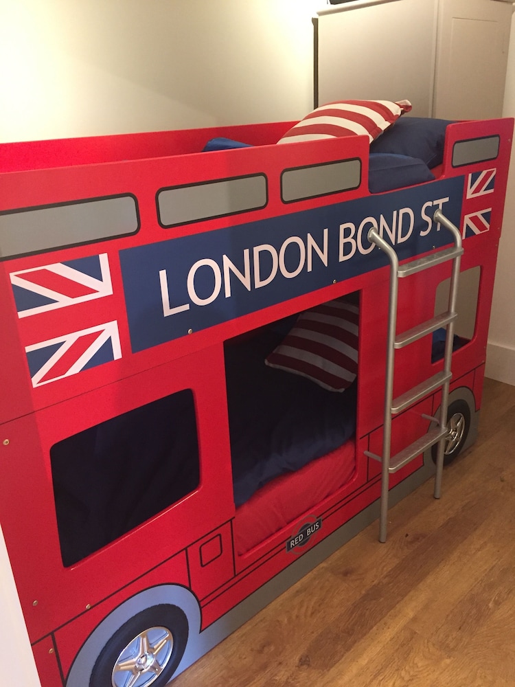 Deluxe Studio, 1 Bedroom, Garden View, Ground Floor (Garden Lodge) photo 2