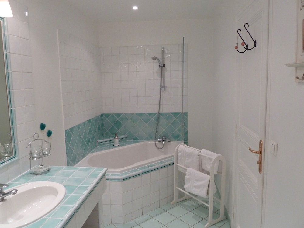 Superior Double Or Twin Room, 1 King Bed photo 2