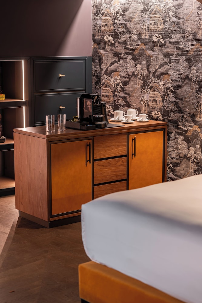 Signature Suite (Borboni)