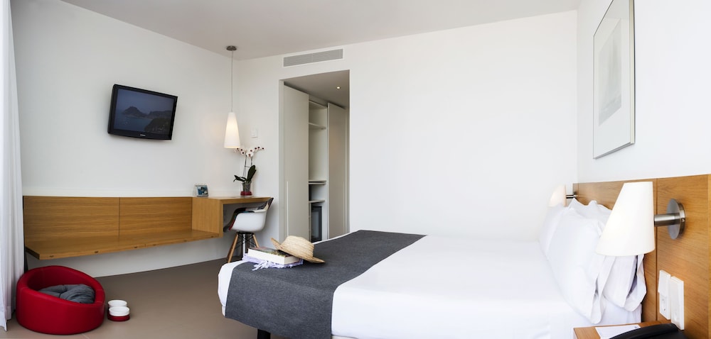 Double Room, Balcony, Sea View - Photo 2