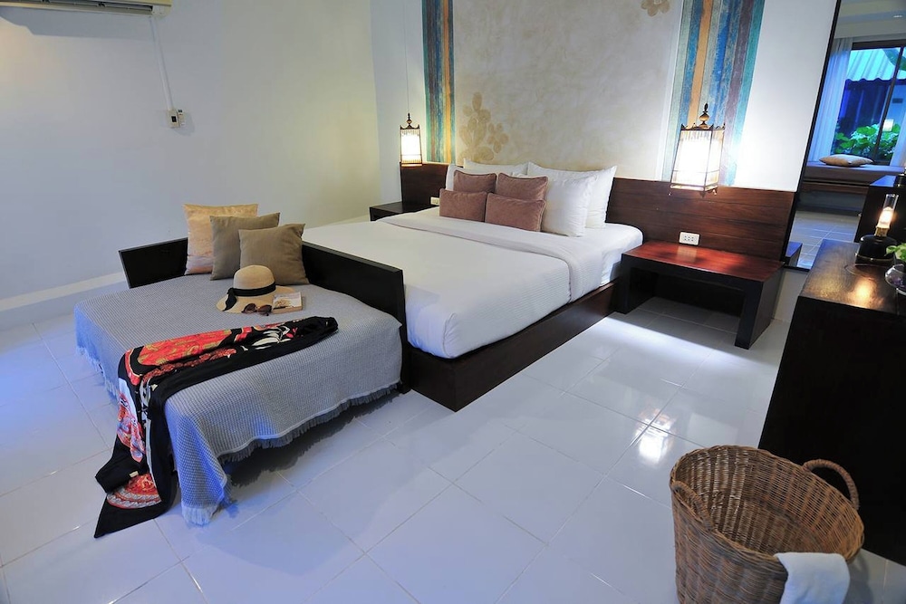 Superior Room - Photo 7