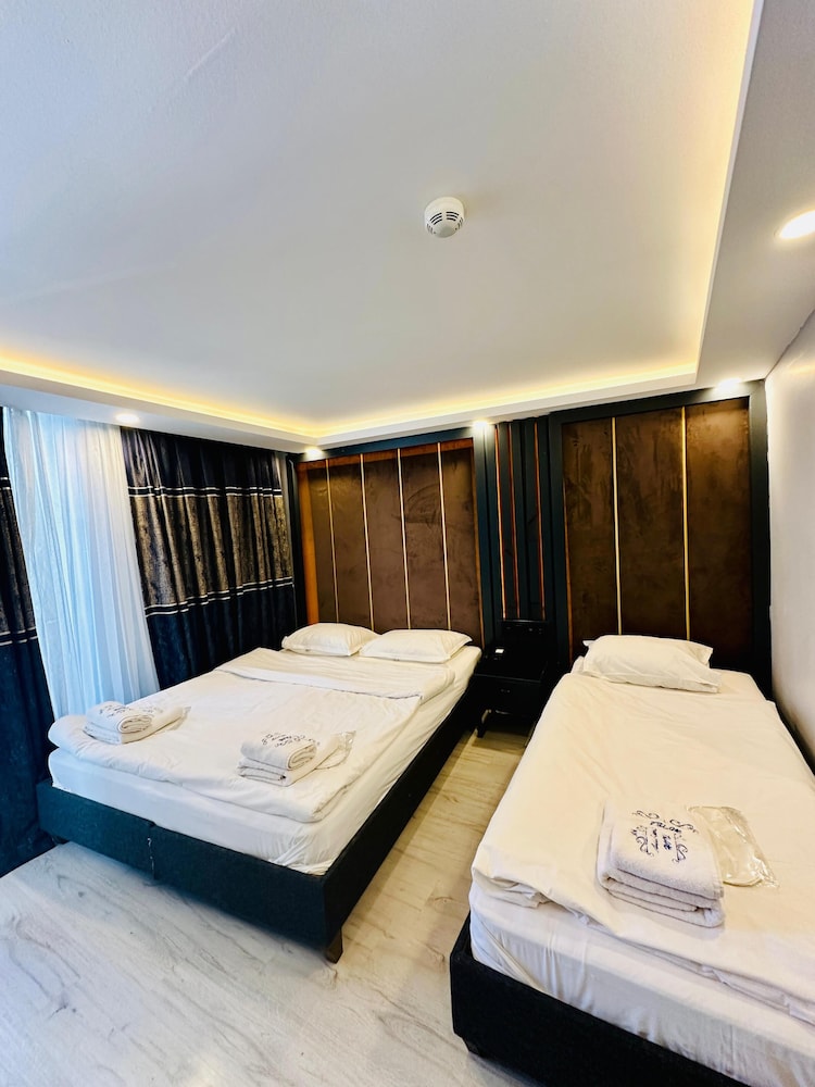 Triple Room, Balcony photo 2