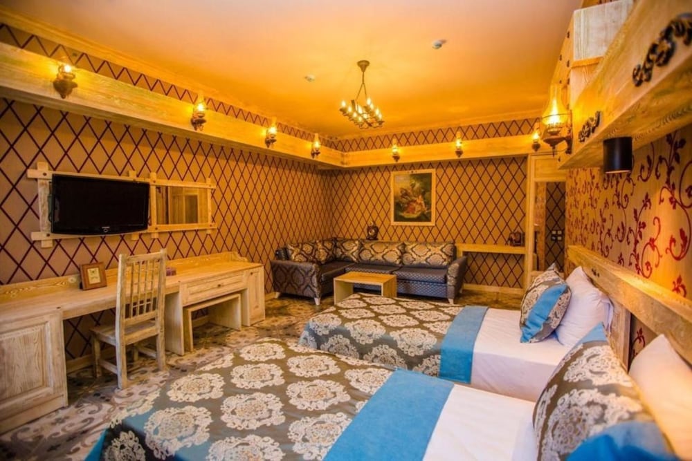 Standard Twin Room, 1 Large Twin Bed, City View
