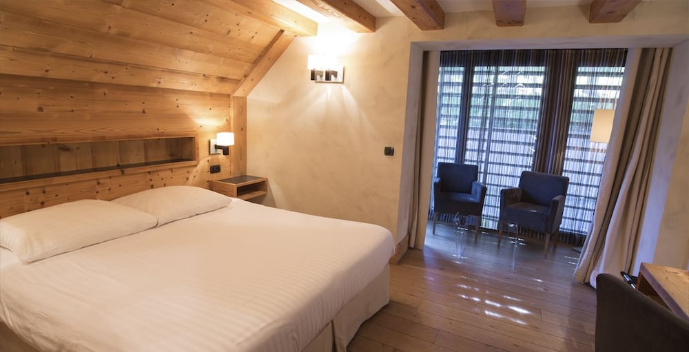 Double Or Twin Room (Bouton D’Or) photo 1