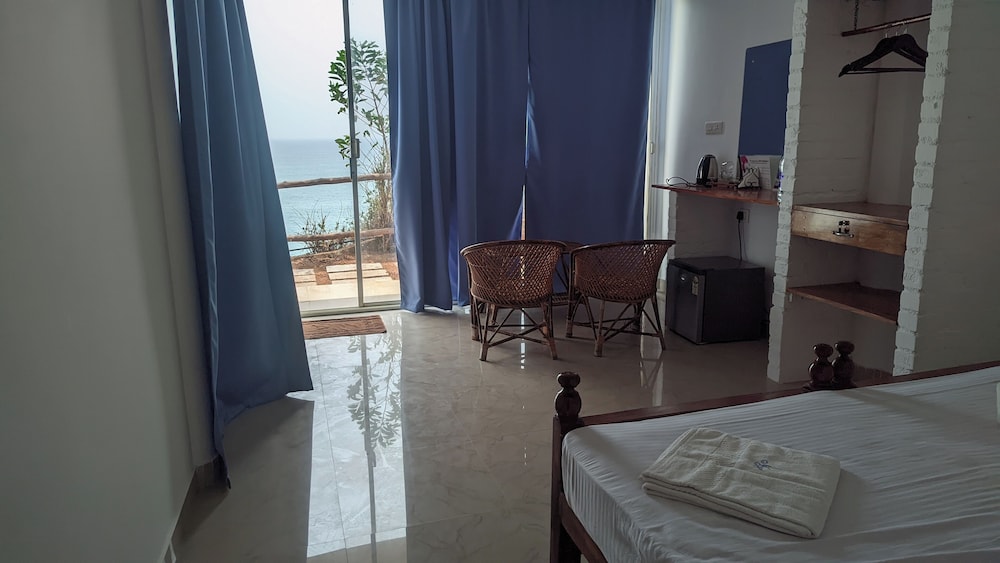 Deluxe Room - Photo 1