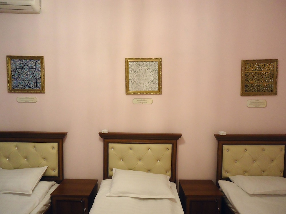 Economy Triple Room, Shared Bathroom photo 1