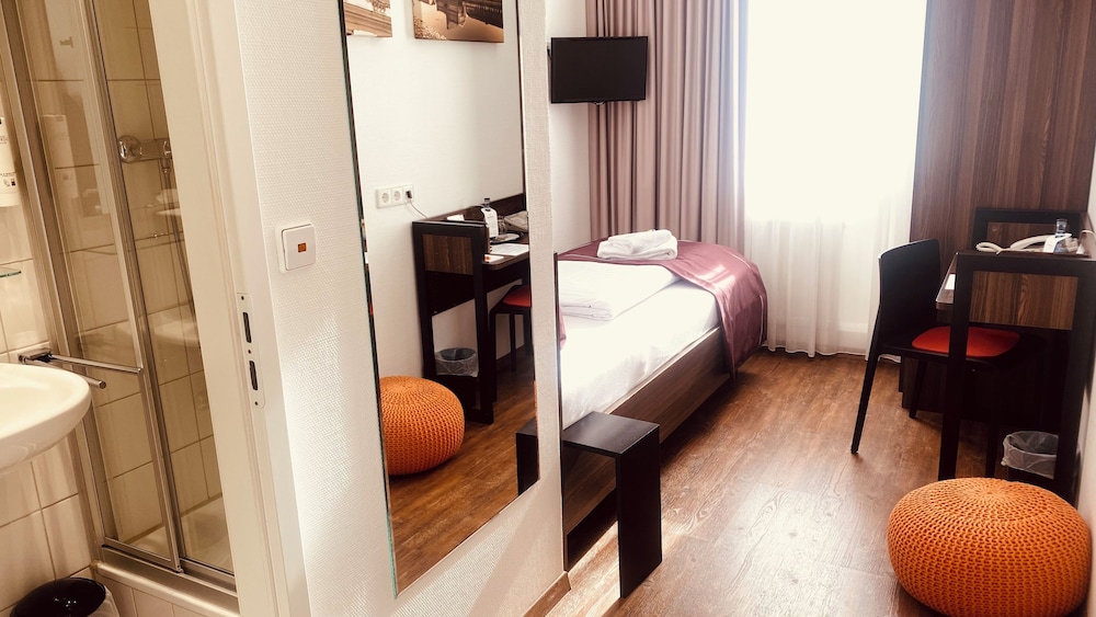Economy Single Room photo 3