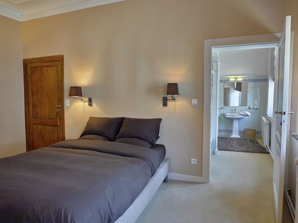 House photo 1
