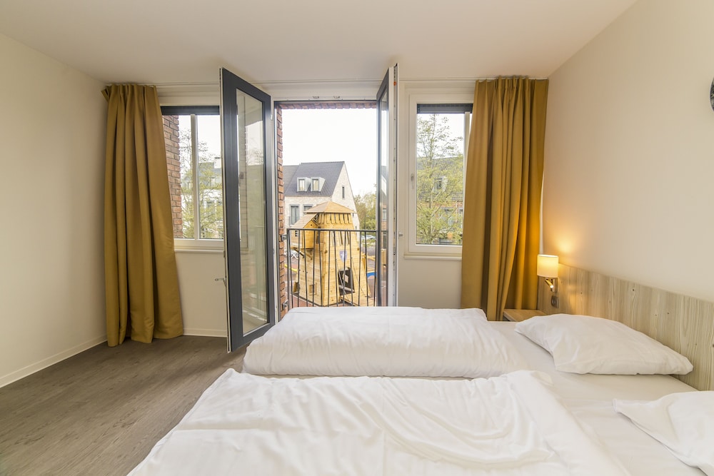 Deluxe Townhome, 3 Bedrooms, Sauna (Burgemeestershuis Luxe) photo 2