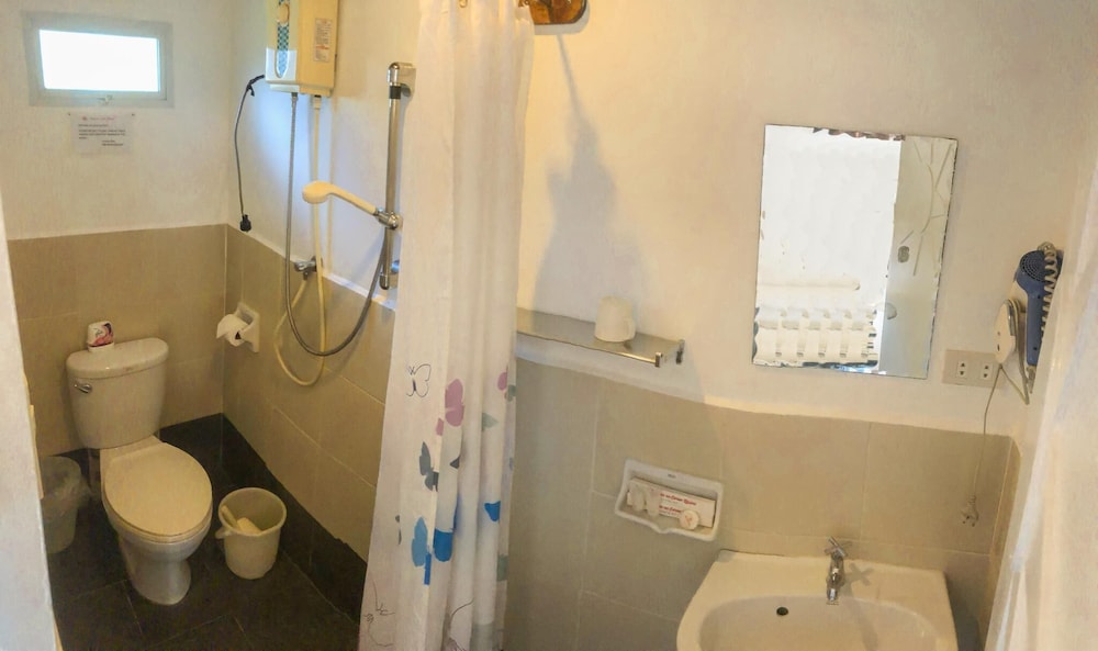 Standard Room photo 3