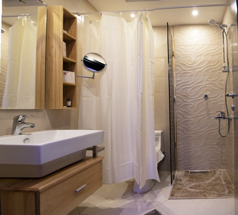 Deluxe Double Room, City View photo 3