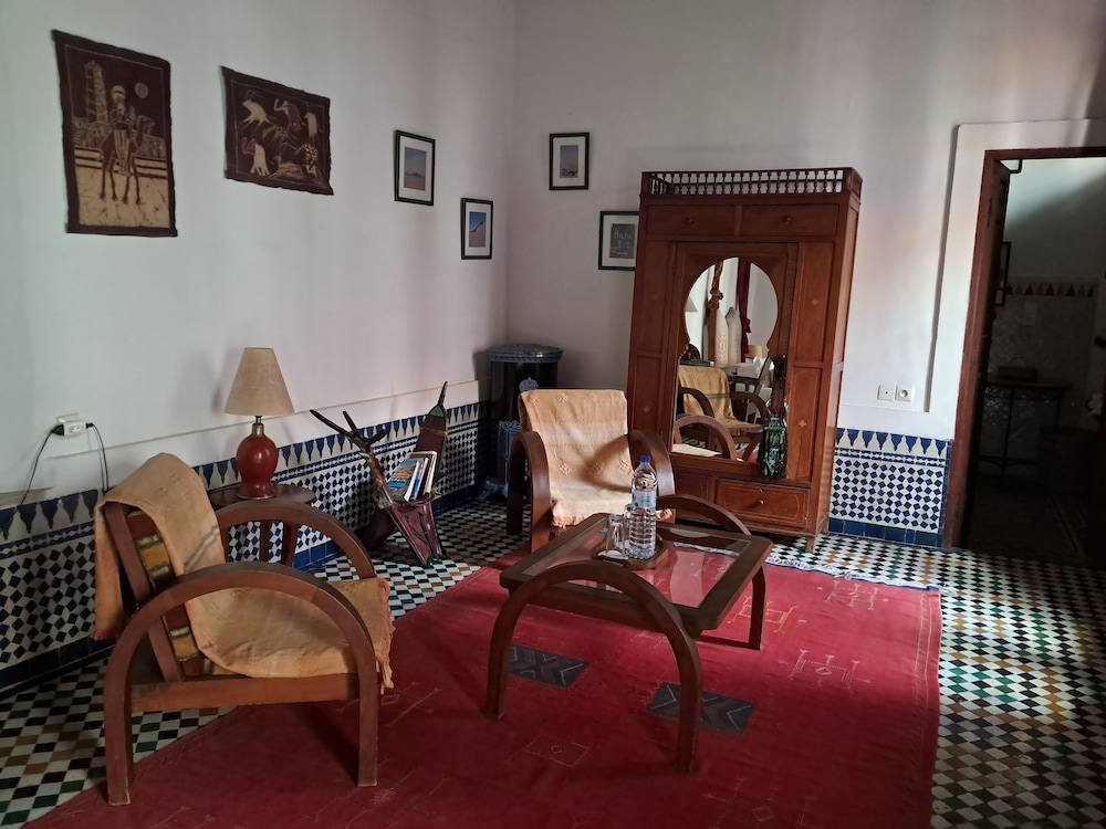 Superior Room, 1 Double or 2 Twin Beds (Lit Baldaquin - NEJJARINE) photo 2